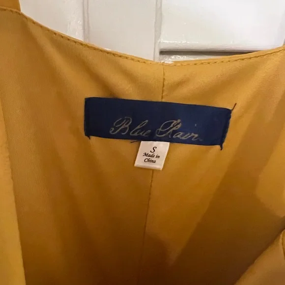 Francesca’s yellow floral jumpsuit - Picture 4 of 5